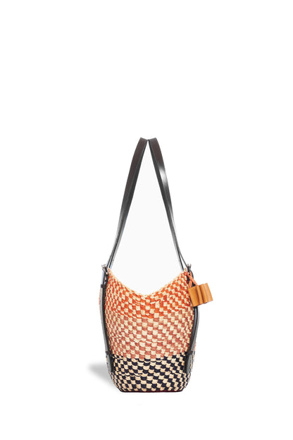 “Ara Oval” Raffia Bag